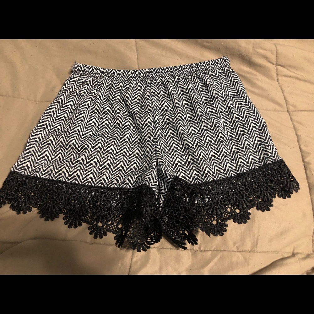 Black and White chevron shorts